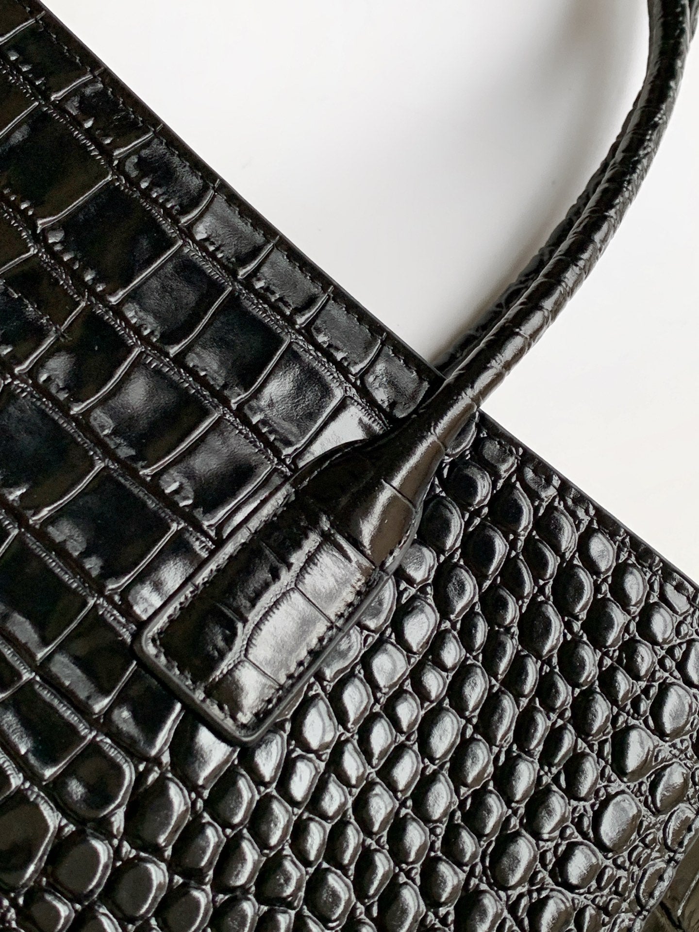 CC CROCODILE NEGRO