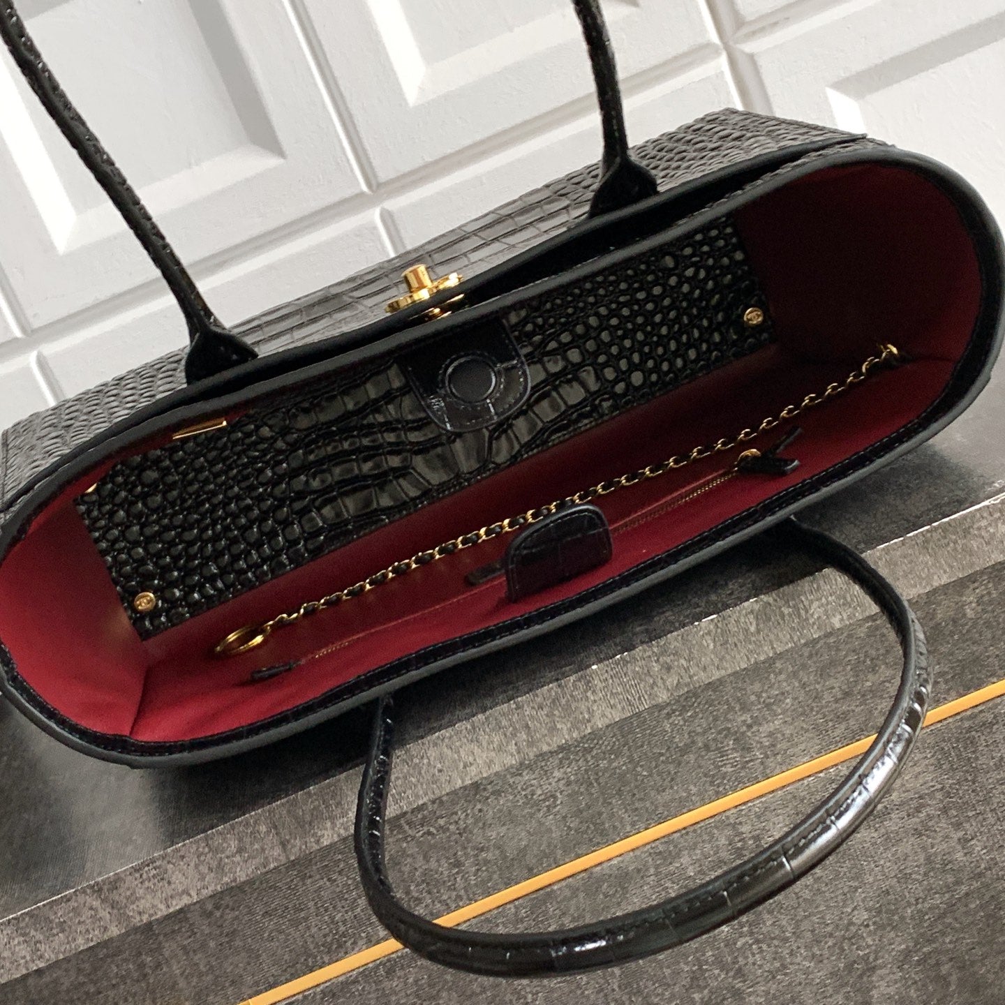 CC CROCODILE NEGRO