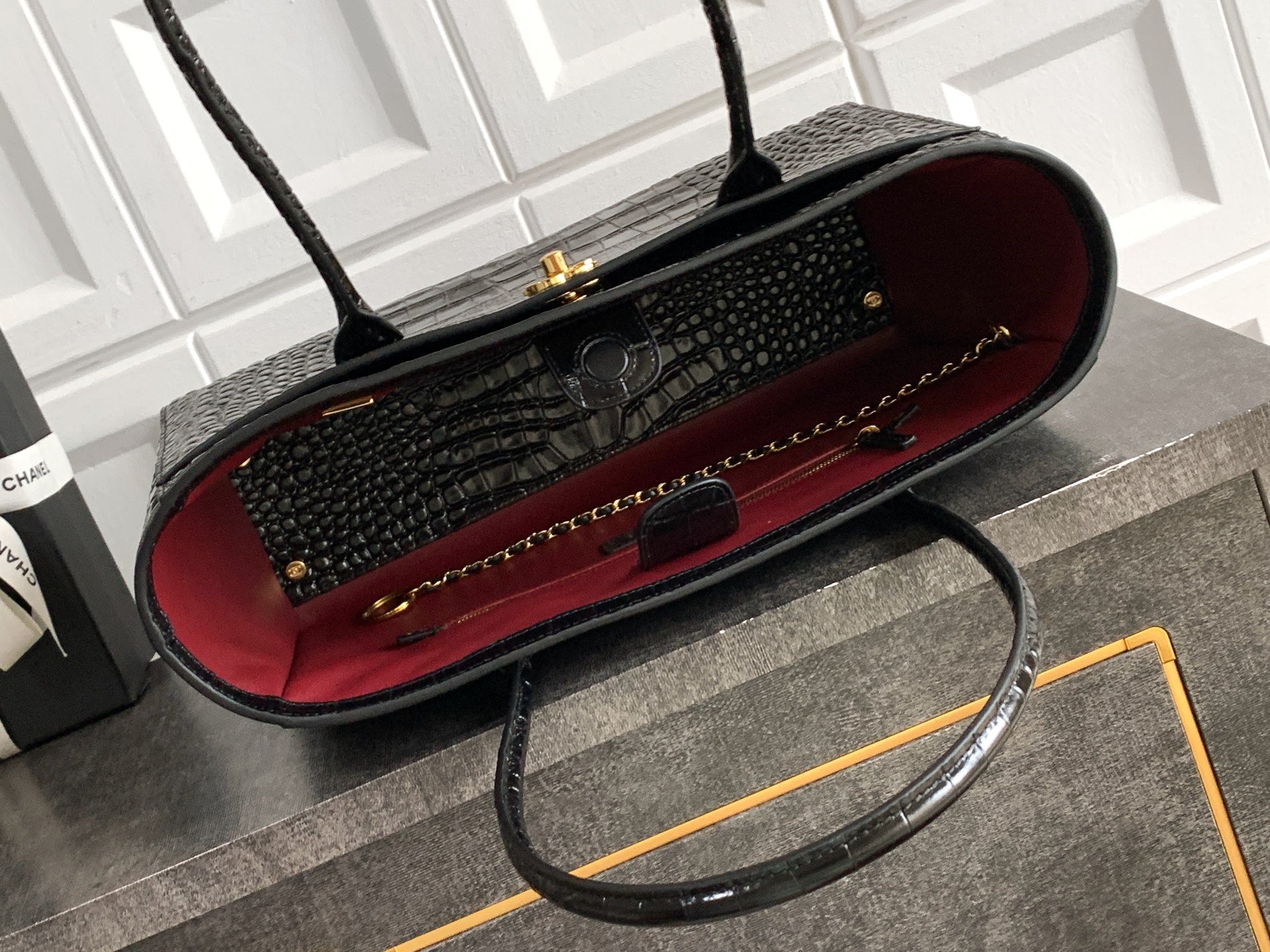 CC CROCODILE NEGRO