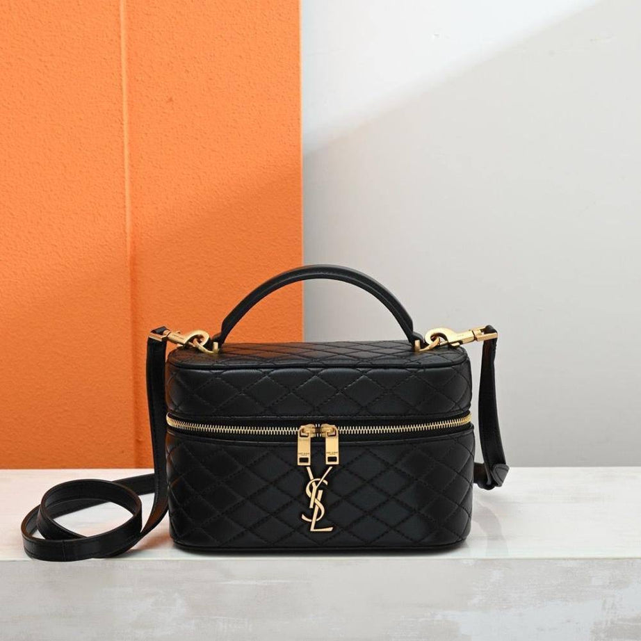 YL GABY VANITY