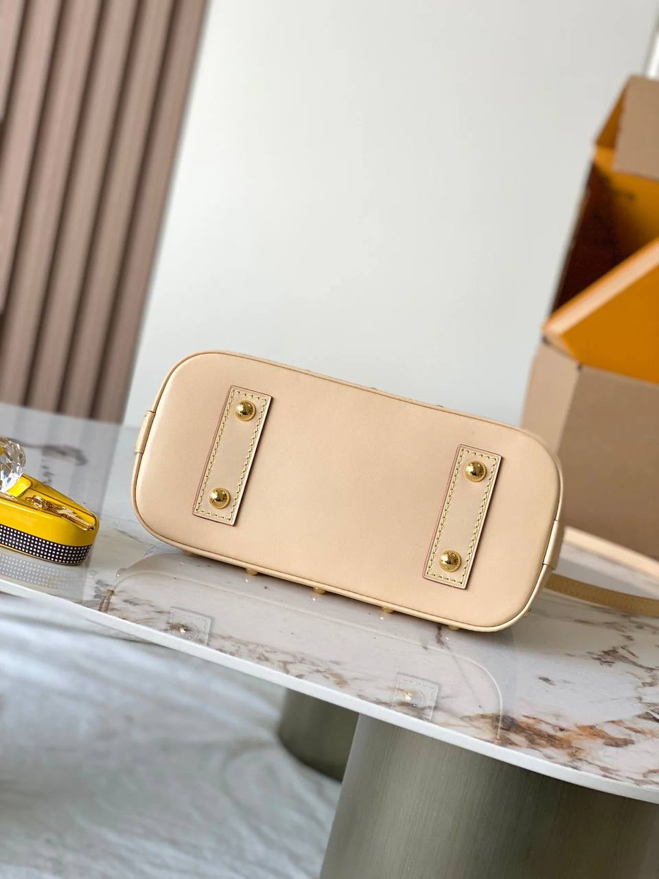 LL ALMA BB X TM BLANCA