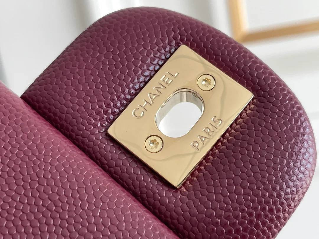 CC FLAP BAG 26 VINO CAVIAR