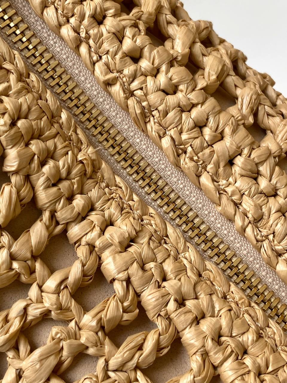 LL SIDE TRUNK MM RAFFIA