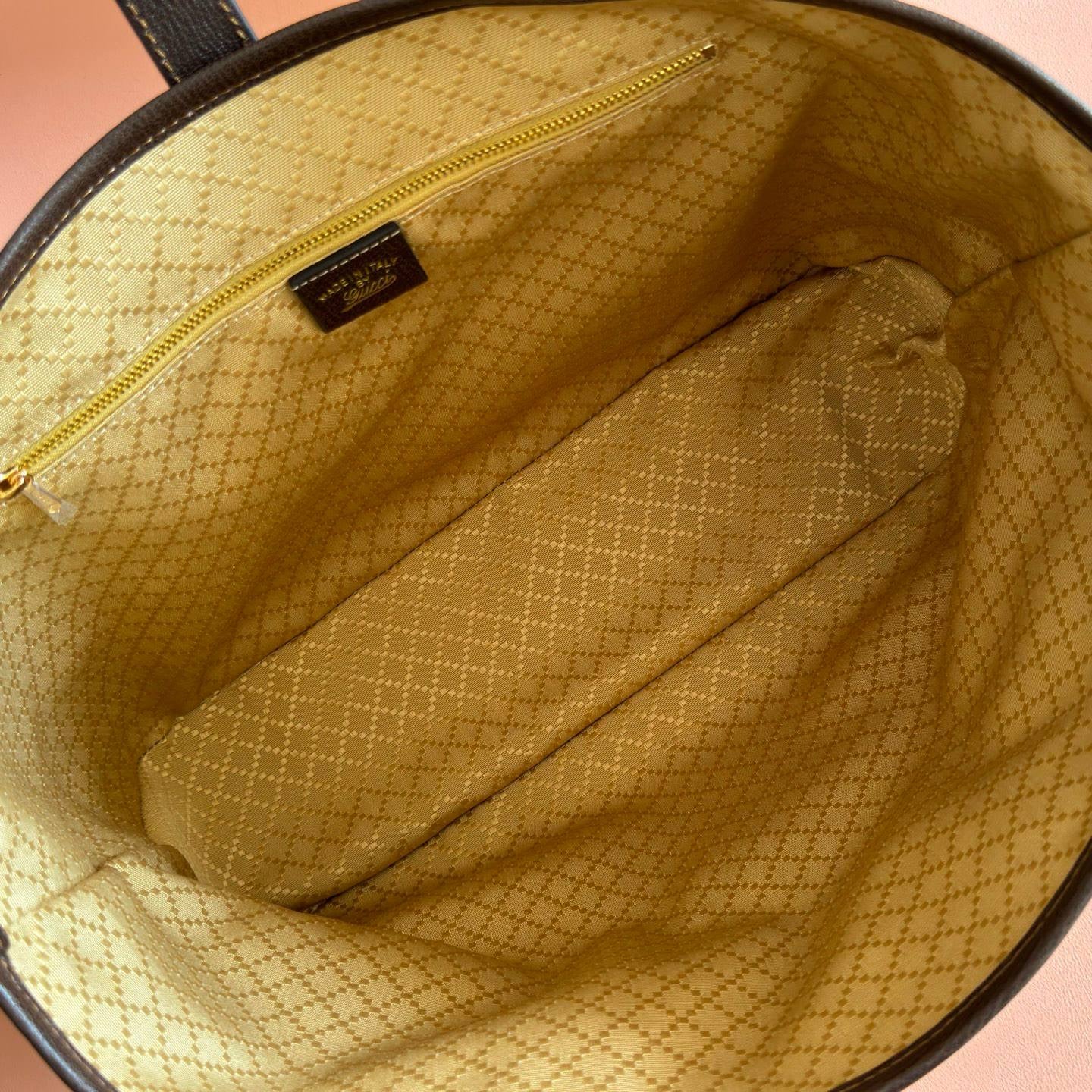GU JACKIE MÉDIUM TOTE BAG