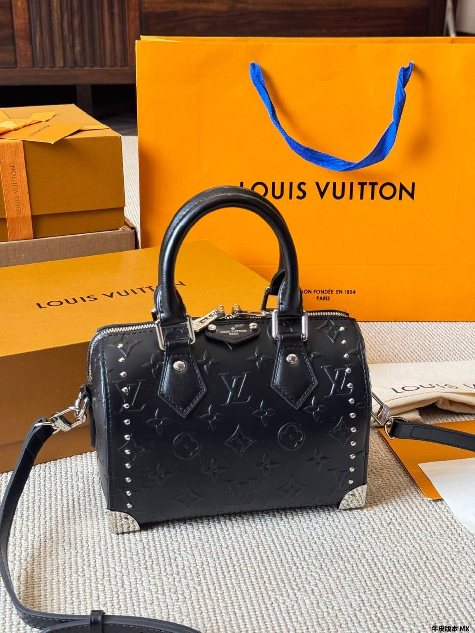 LL SPEEDY TRUNK NEGRO