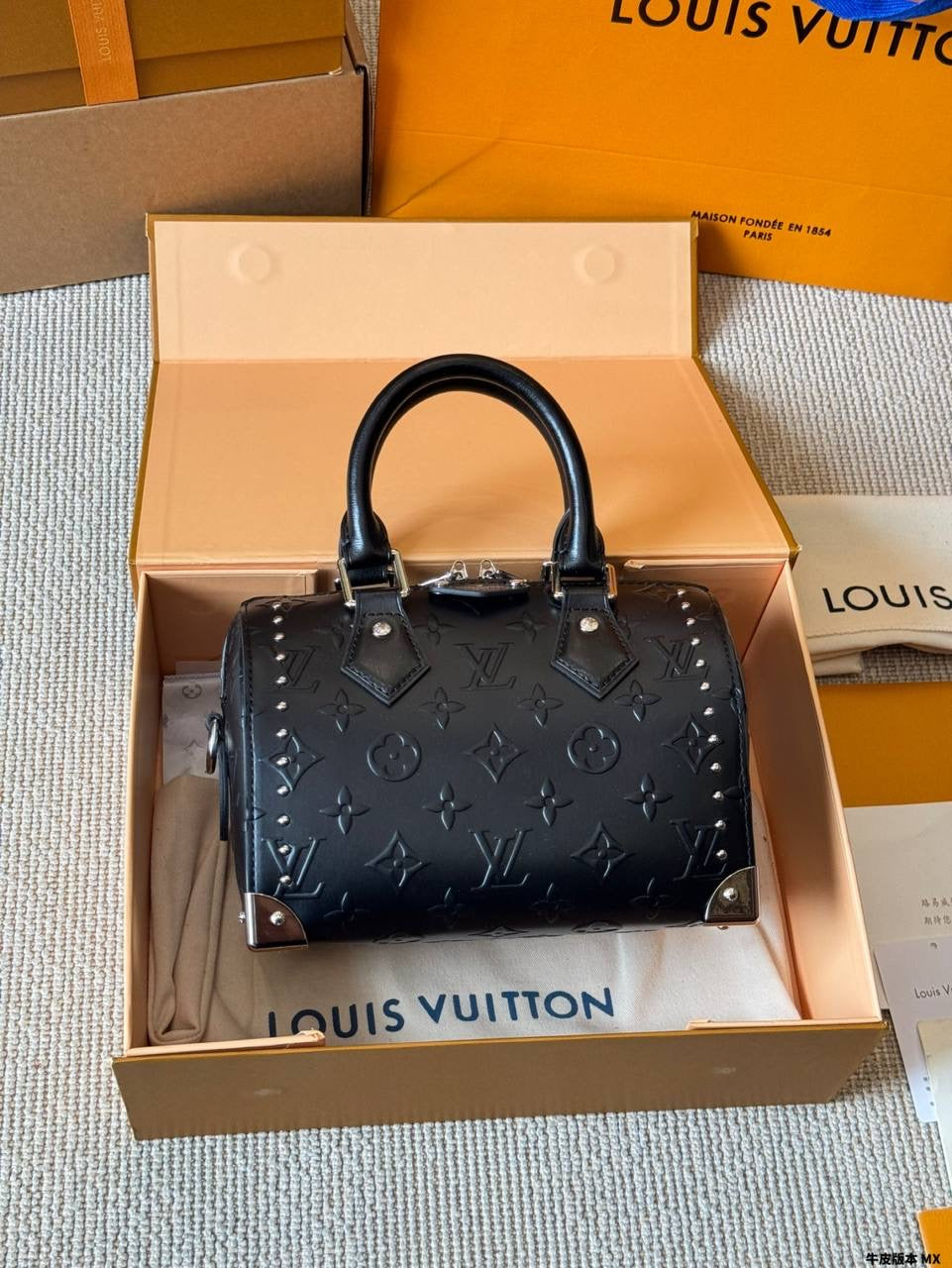 LL SPEEDY TRUNK NEGRO