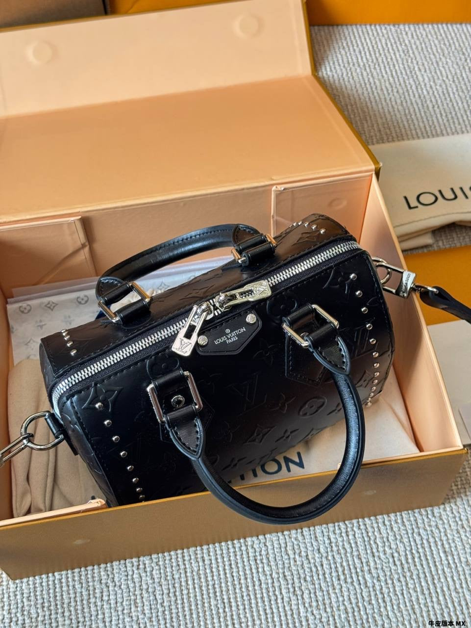 LL SPEEDY TRUNK NEGRO