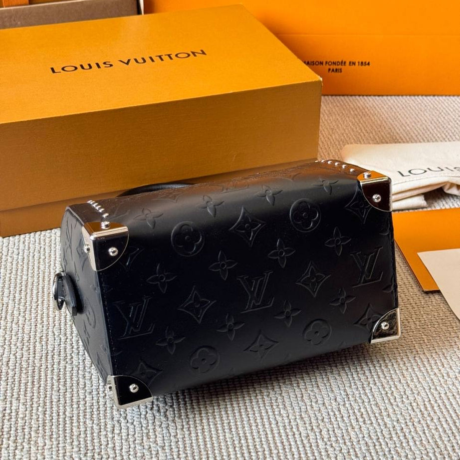 LL SPEEDY TRUNK NEGRO