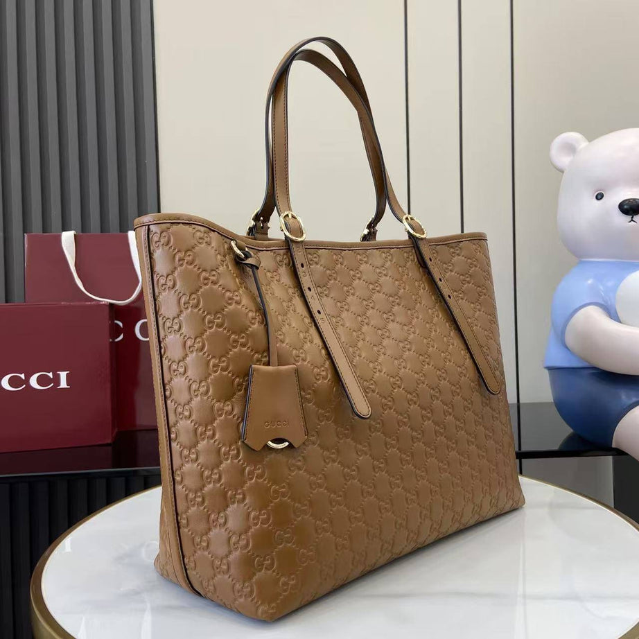 GU EMBLEM LARGE TOTE CAFE