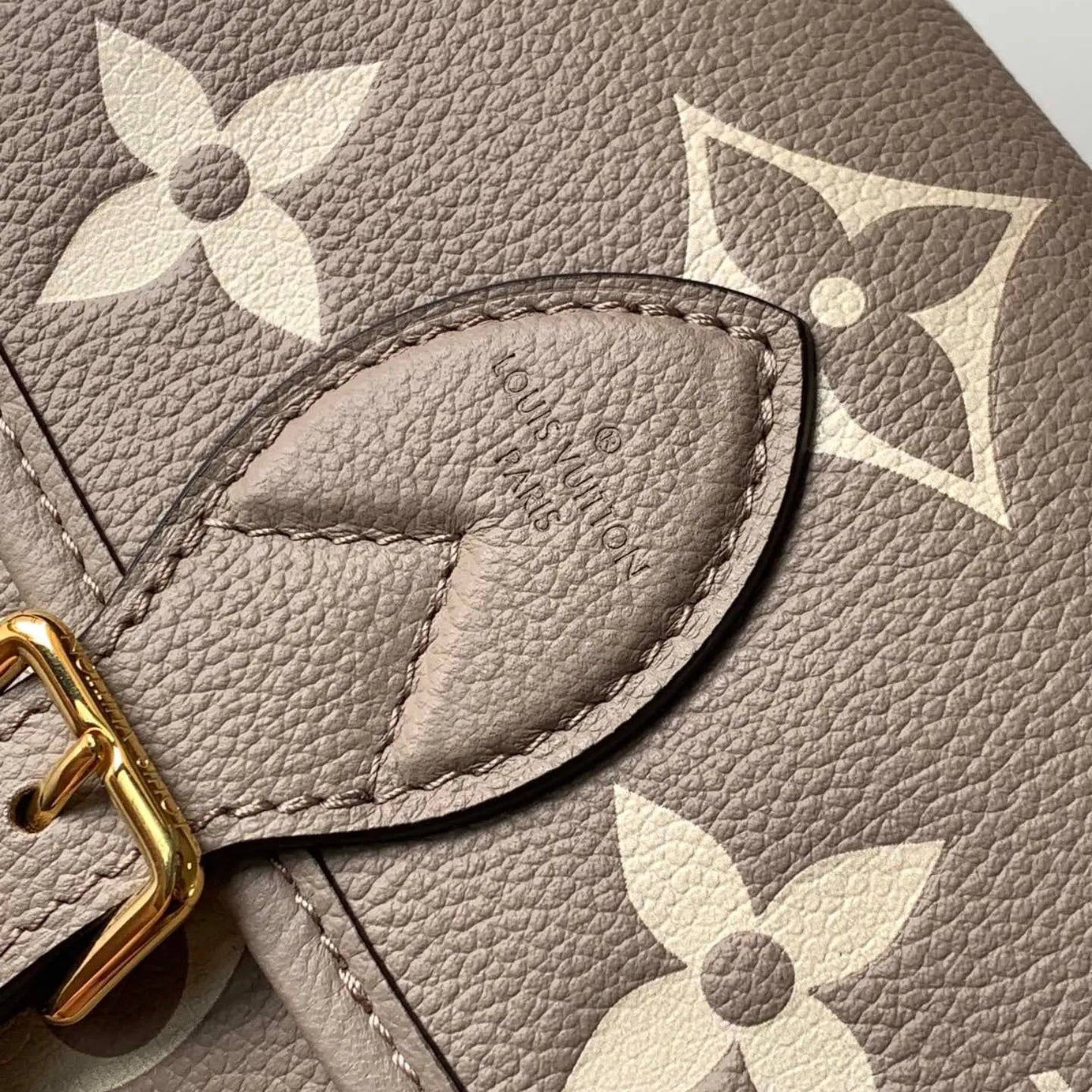LL DIANE BEIGE