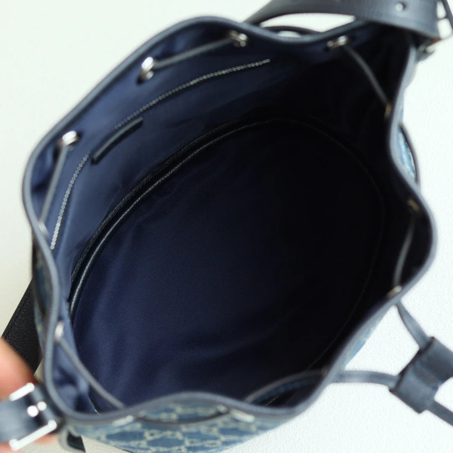 GU BUCKET VENICE