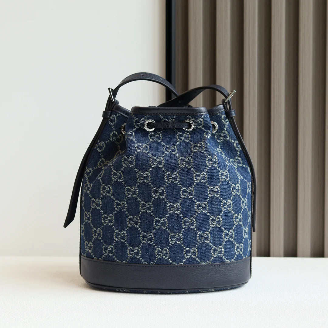 GU BUCKET VENICE