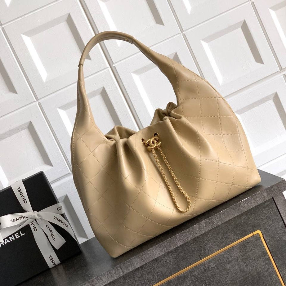 CC HOBO BEIGE