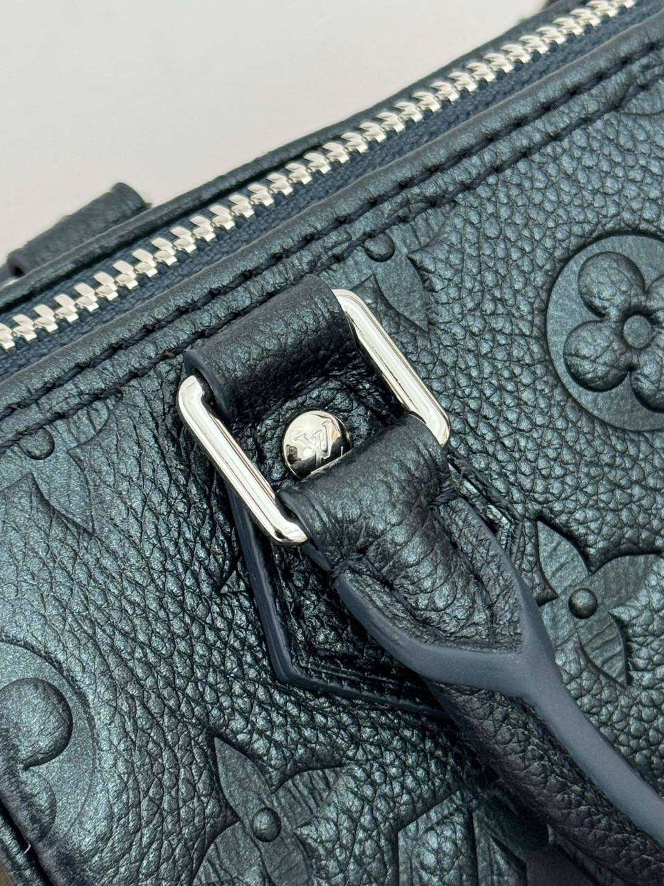 LL NANO SPEEDY NEGRO