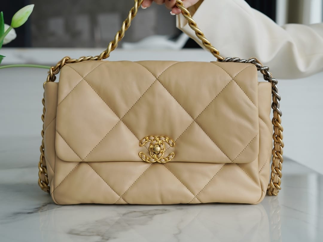 CC 19 BEIGE