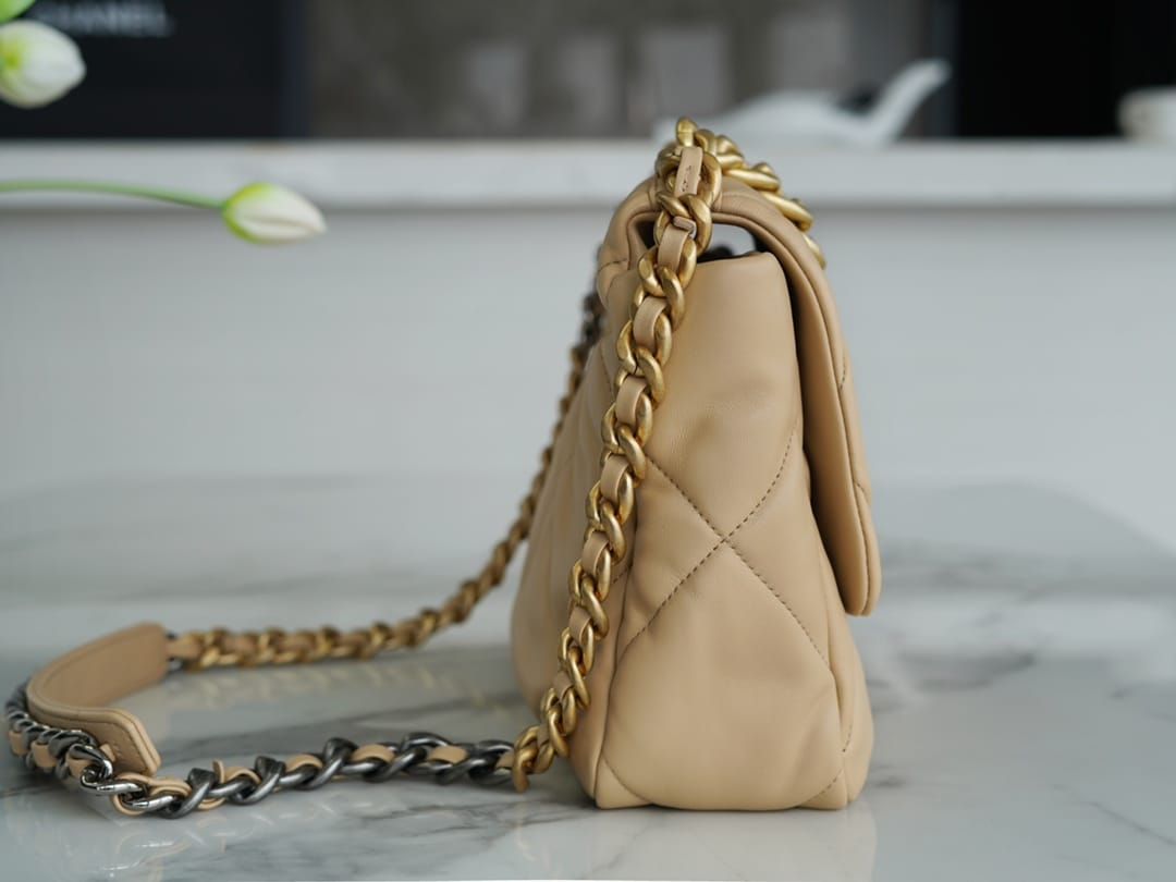 CC 19 BEIGE