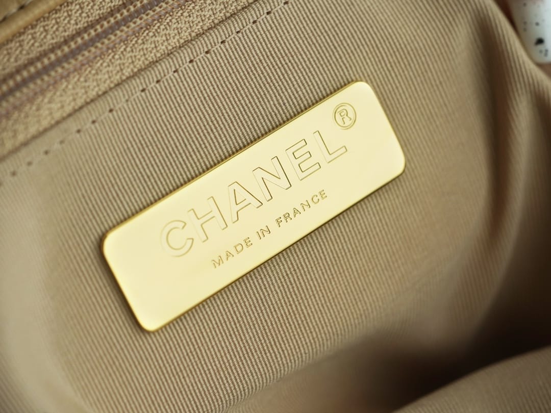 CC 19 BEIGE