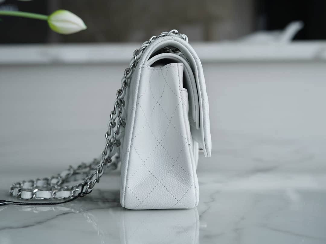 CC FLAP BAG 26 BLANCA CAVIAR