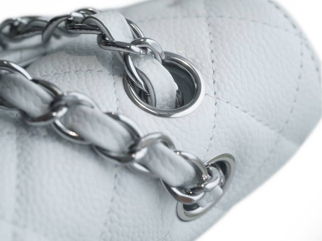 CC FLAP BAG 26 BLANCA CAVIAR