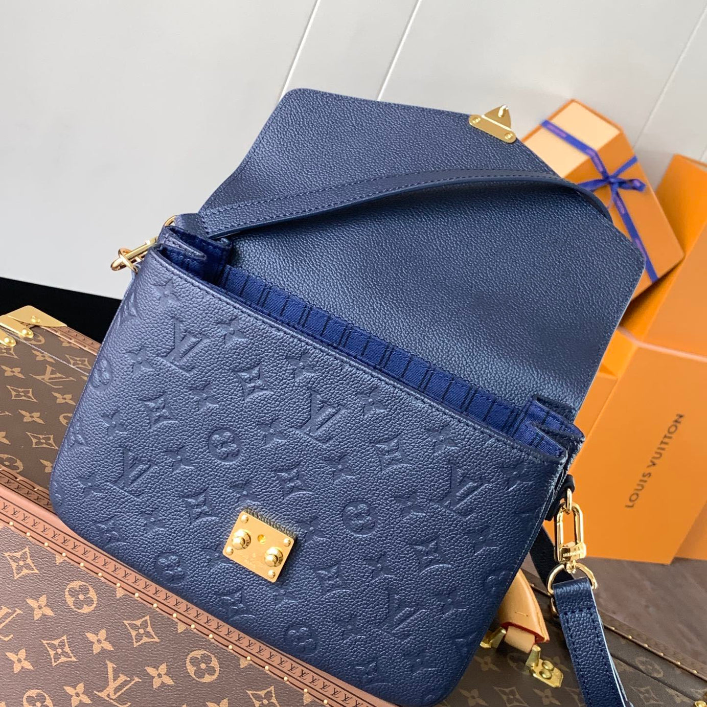 LL METIS POCHETE AZUL