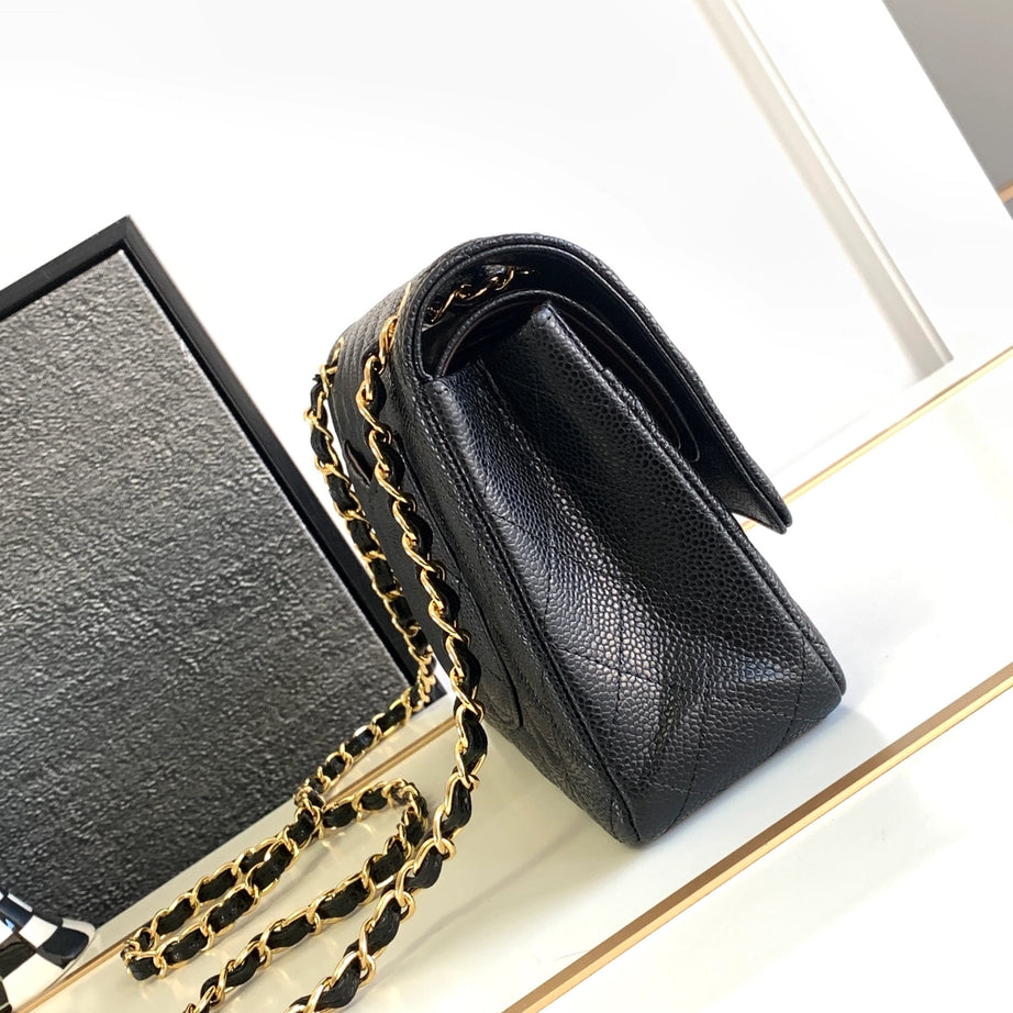 CC CLASSIC FLAP NEGRO