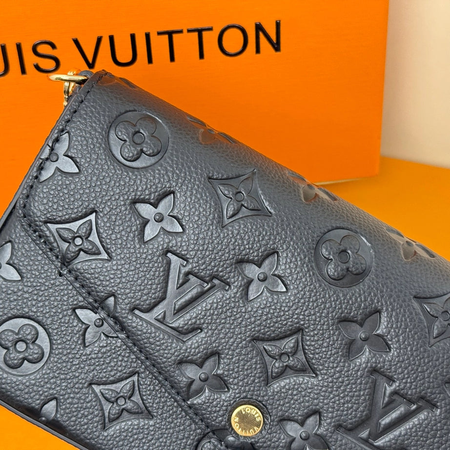 LL POCHETTE FELICE