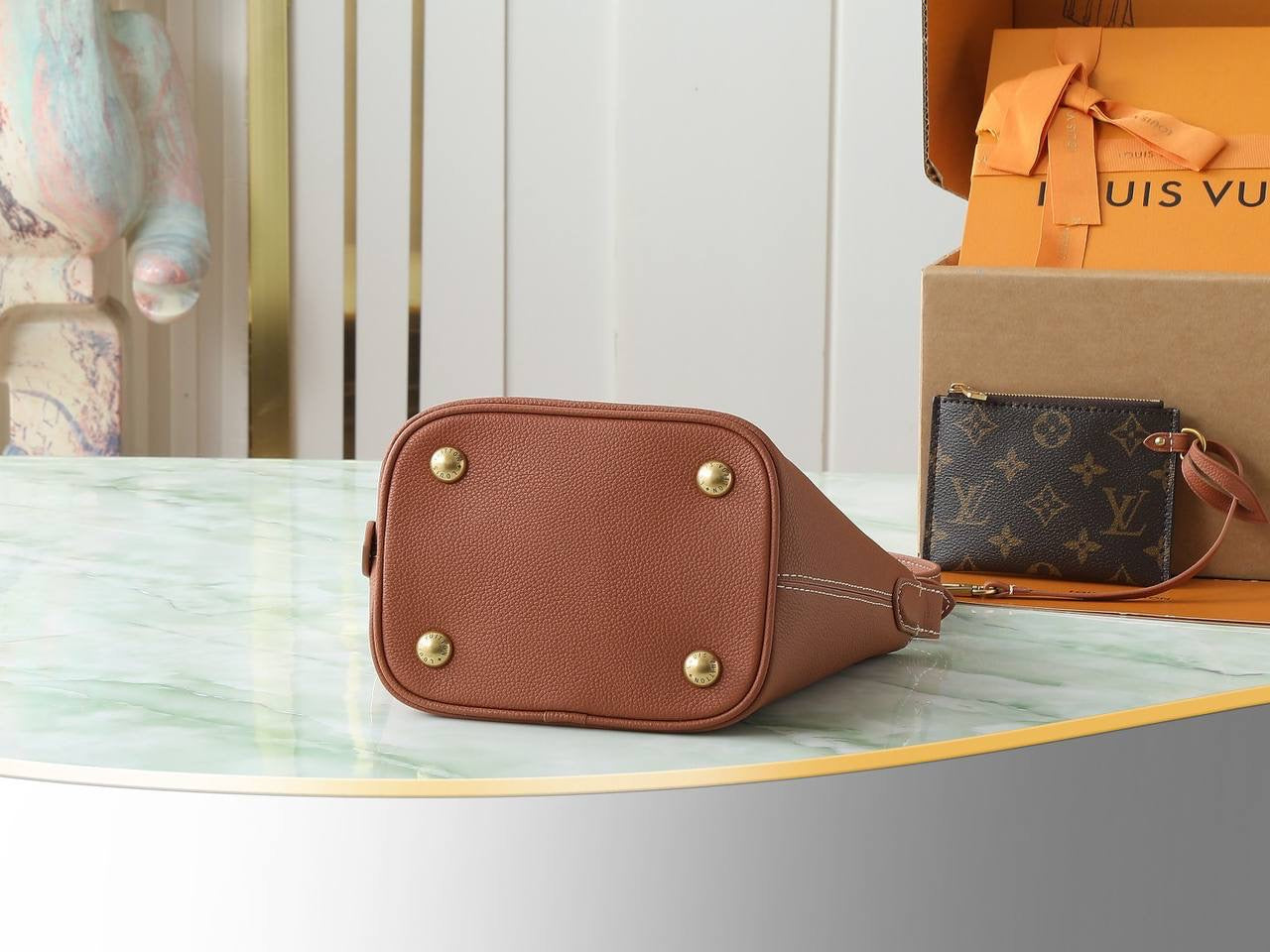 LL LOW KEY ALL IN BB CAFE