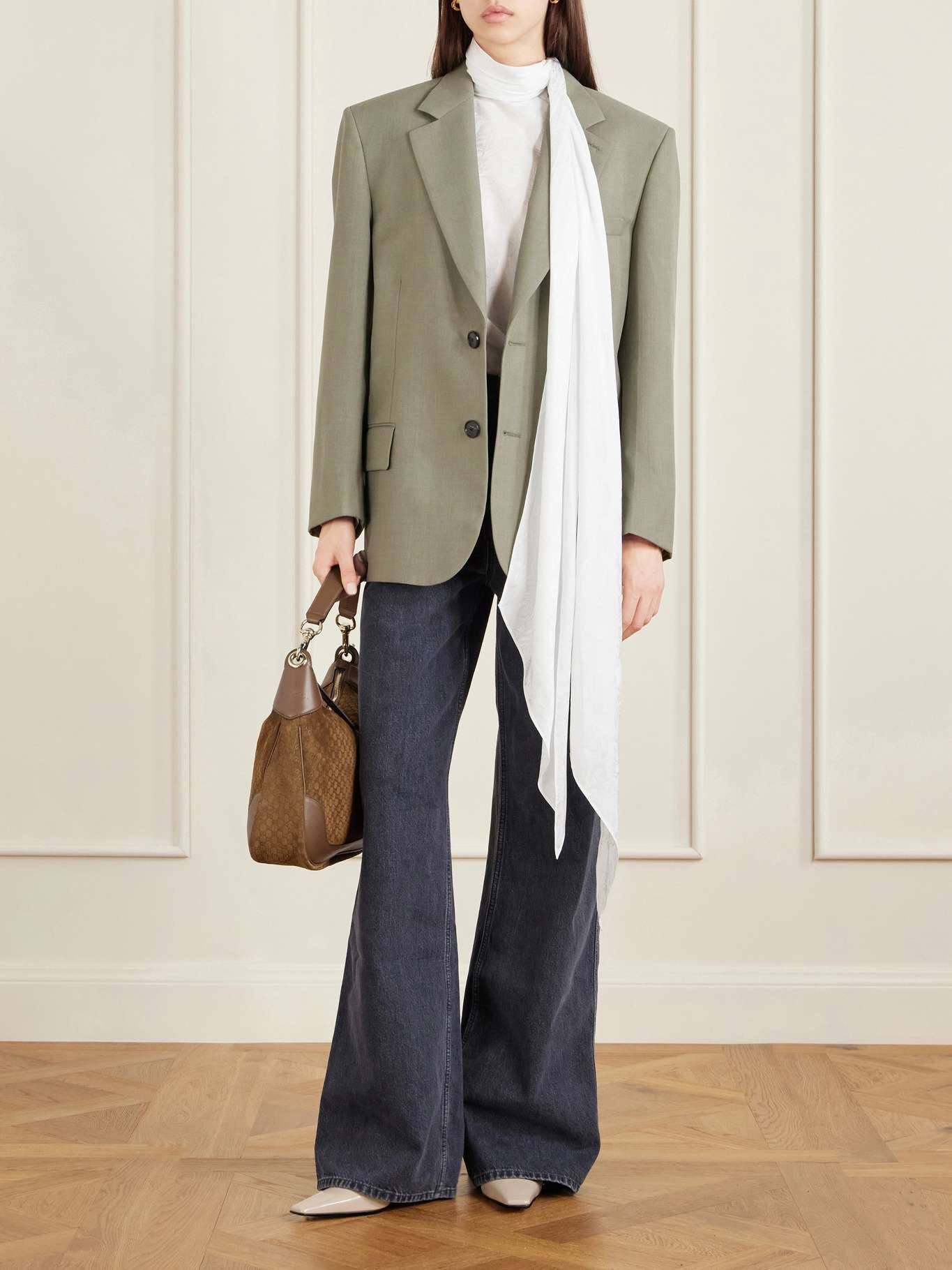 GU B CAFE