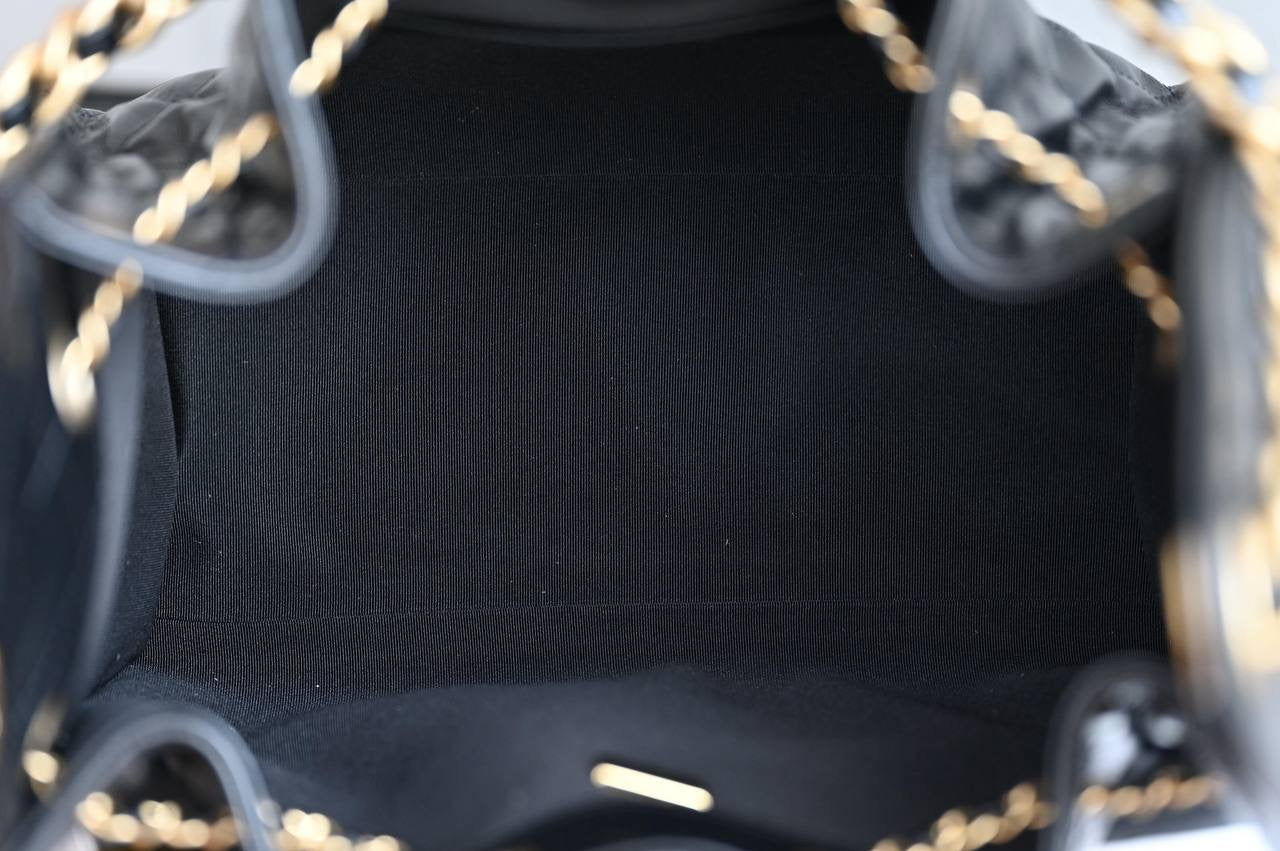 CC 25 PEQUEÑO NEGRO