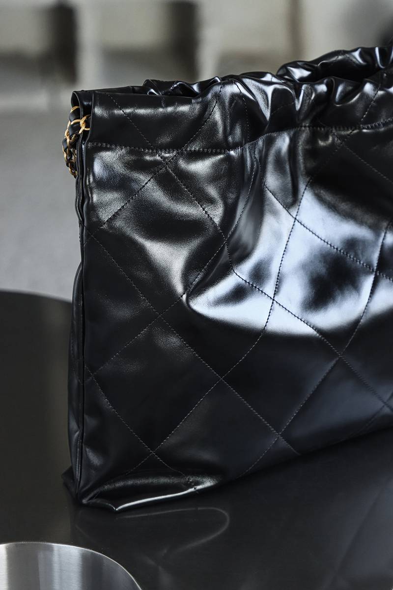 CC 22 NEGRO