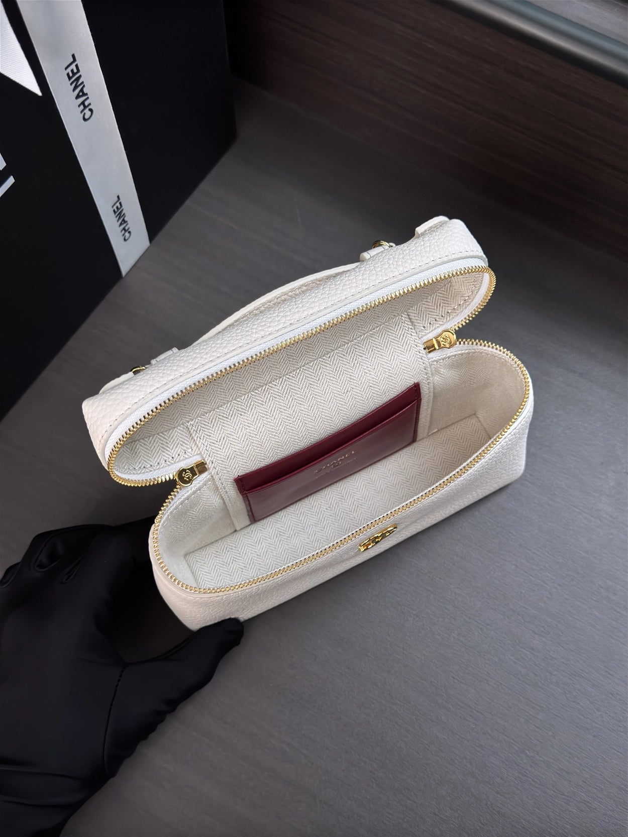 CC VANITY BLANCA