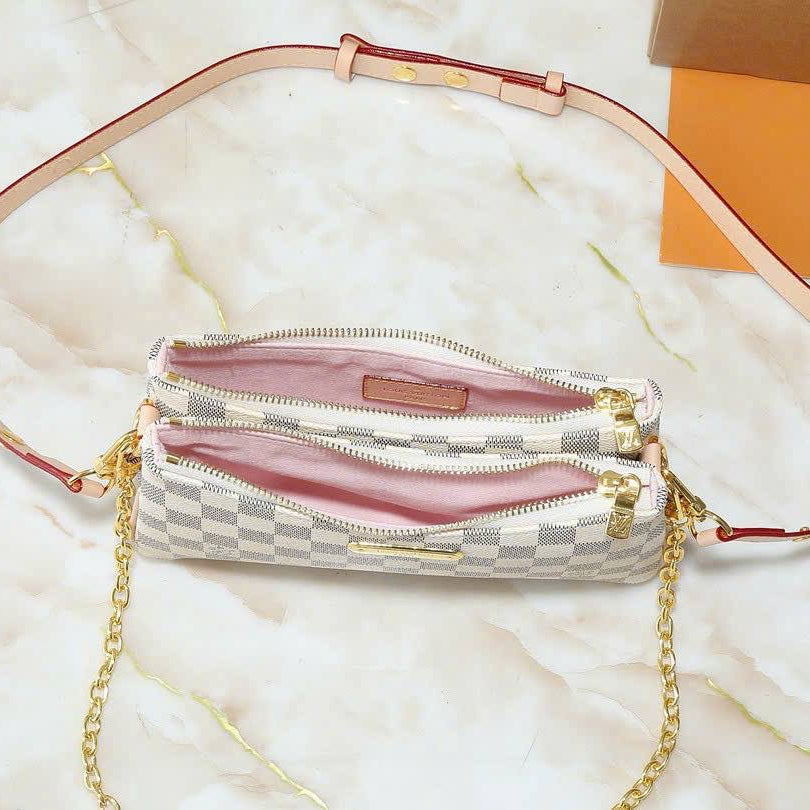 LL LIV POCHETTE
