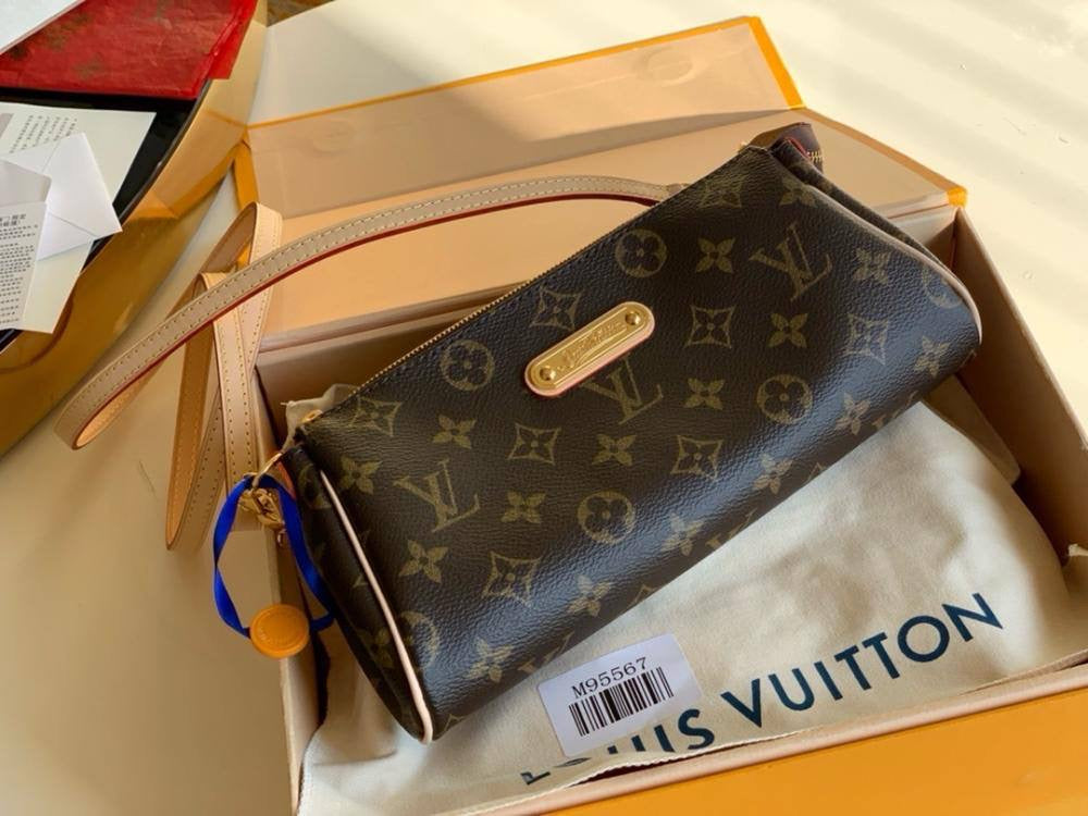 BOLSO POCHETTE EVA