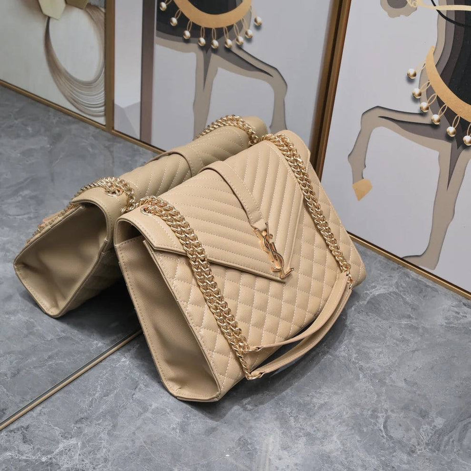 BOLSO ENVELOPE BEIGE