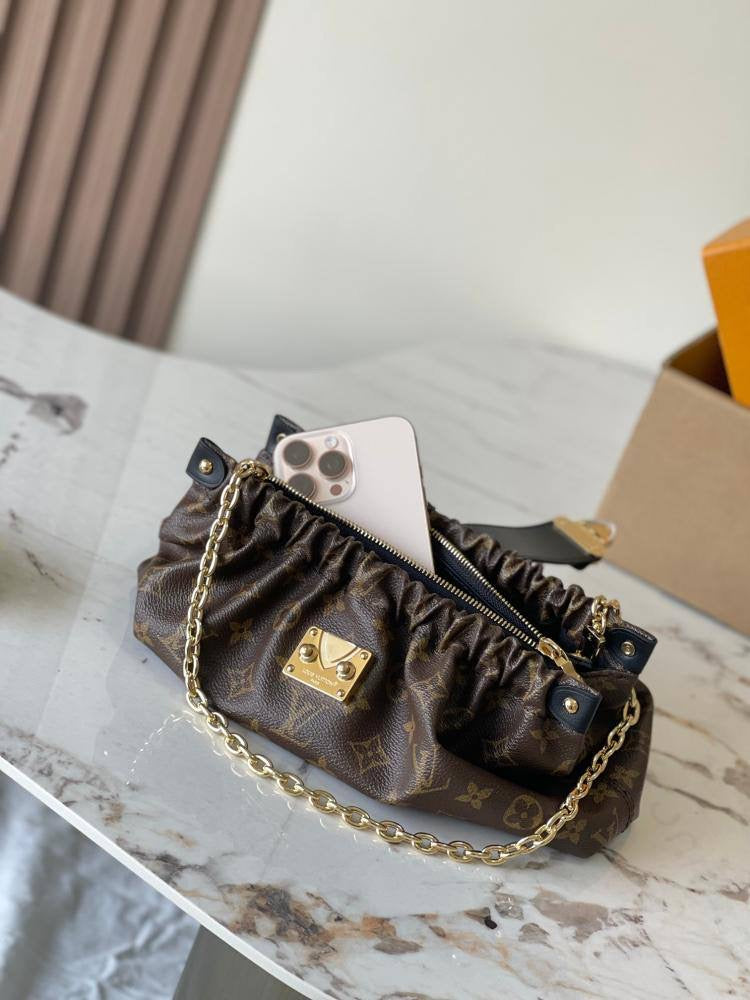LL POCHETTE SLING PM CAFE