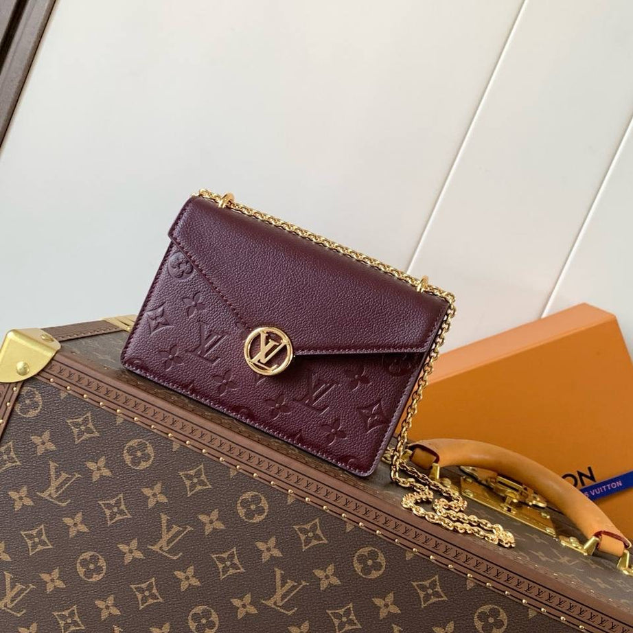 LL ON CHAIN ROSY