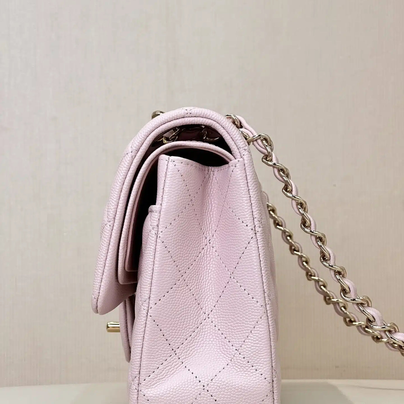 CC CLASSIC 26 FLAP CAVIAR | ROSA HQ