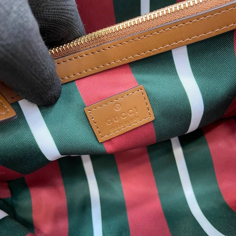 GU CUBO MEDIANA EMBLEM