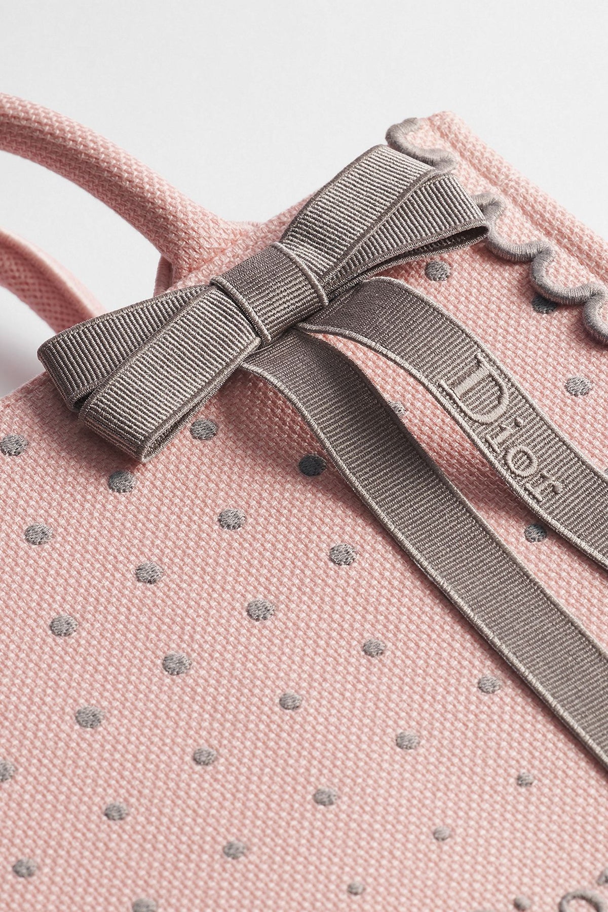 CD BOOK TOTE | ROSA