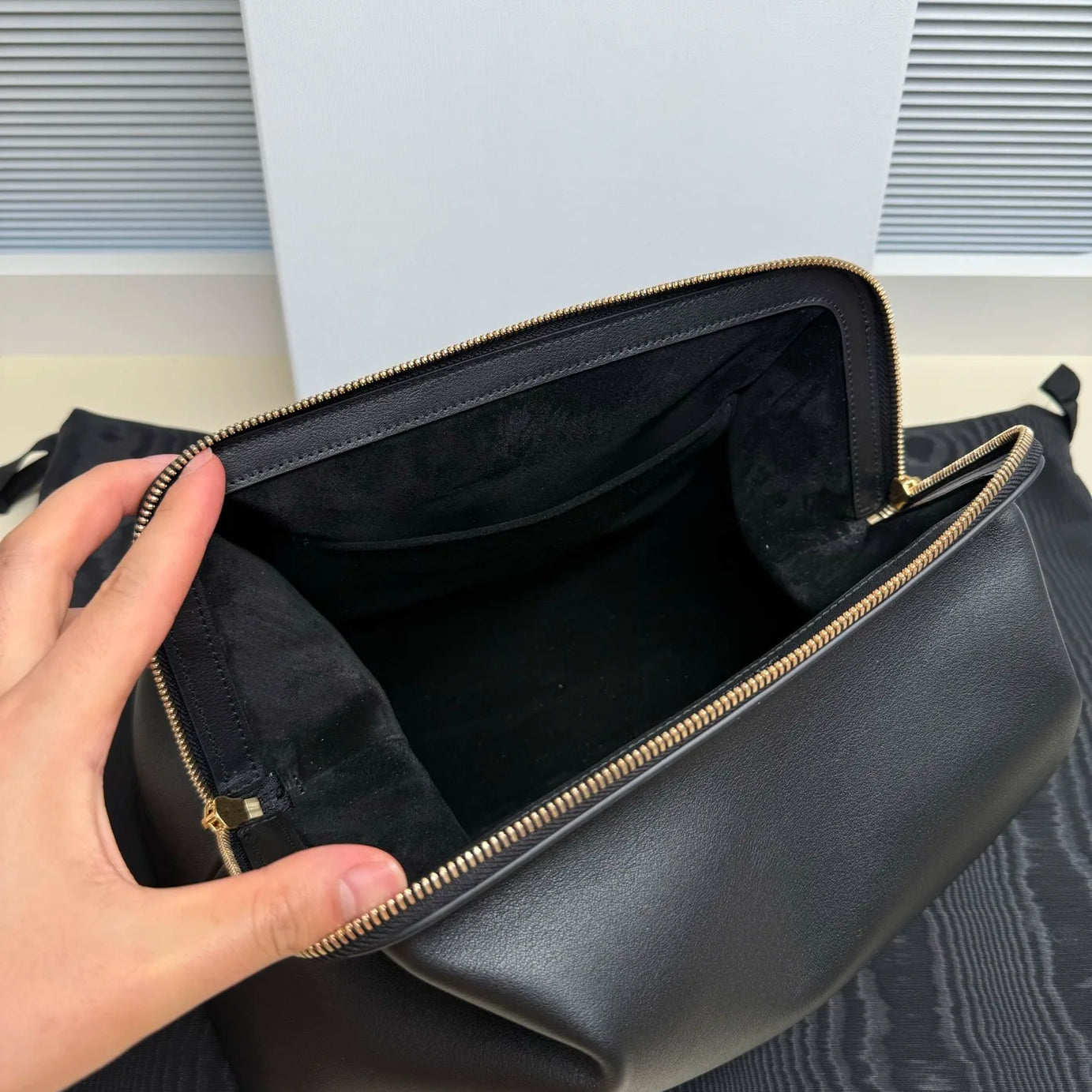 CL DOCTORS POUCH NEGRO