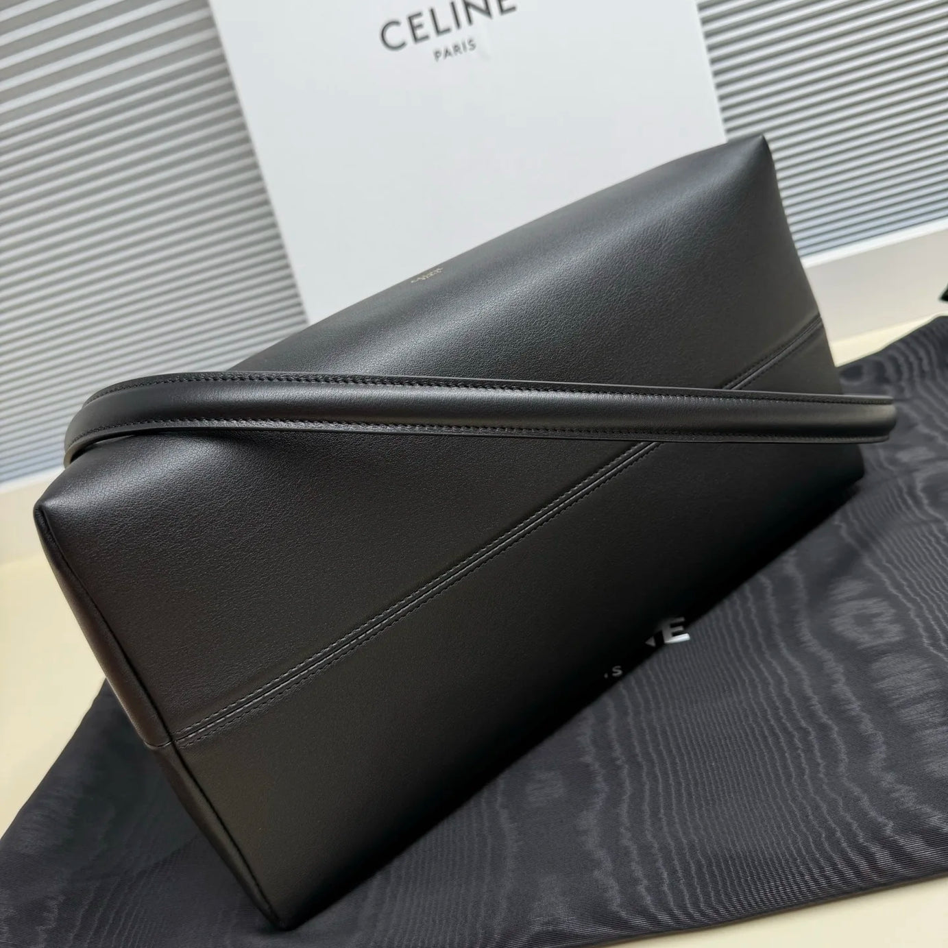 CL DOCTORS POUCH NEGRO