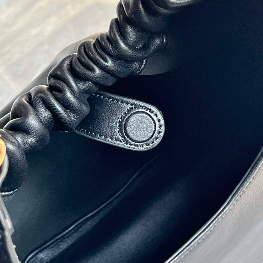 LO SQUEEZE MEDIANO NEGRO