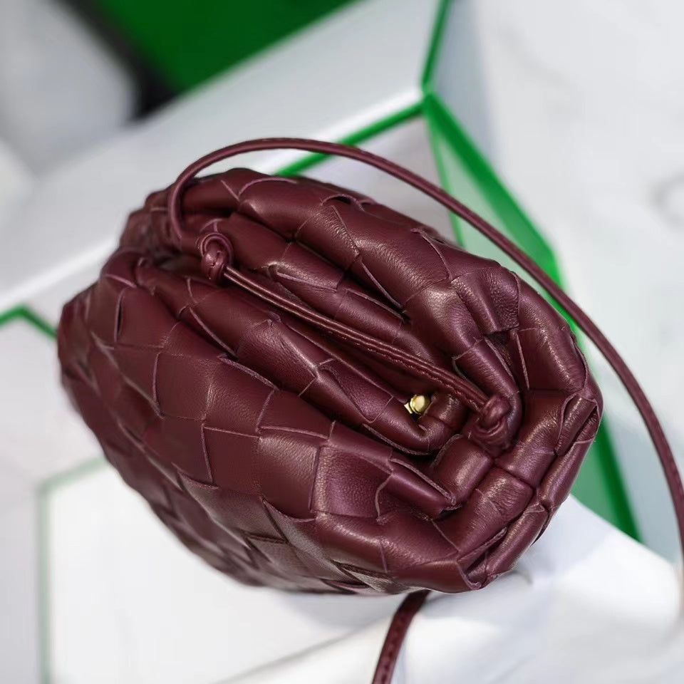 BT POUCH