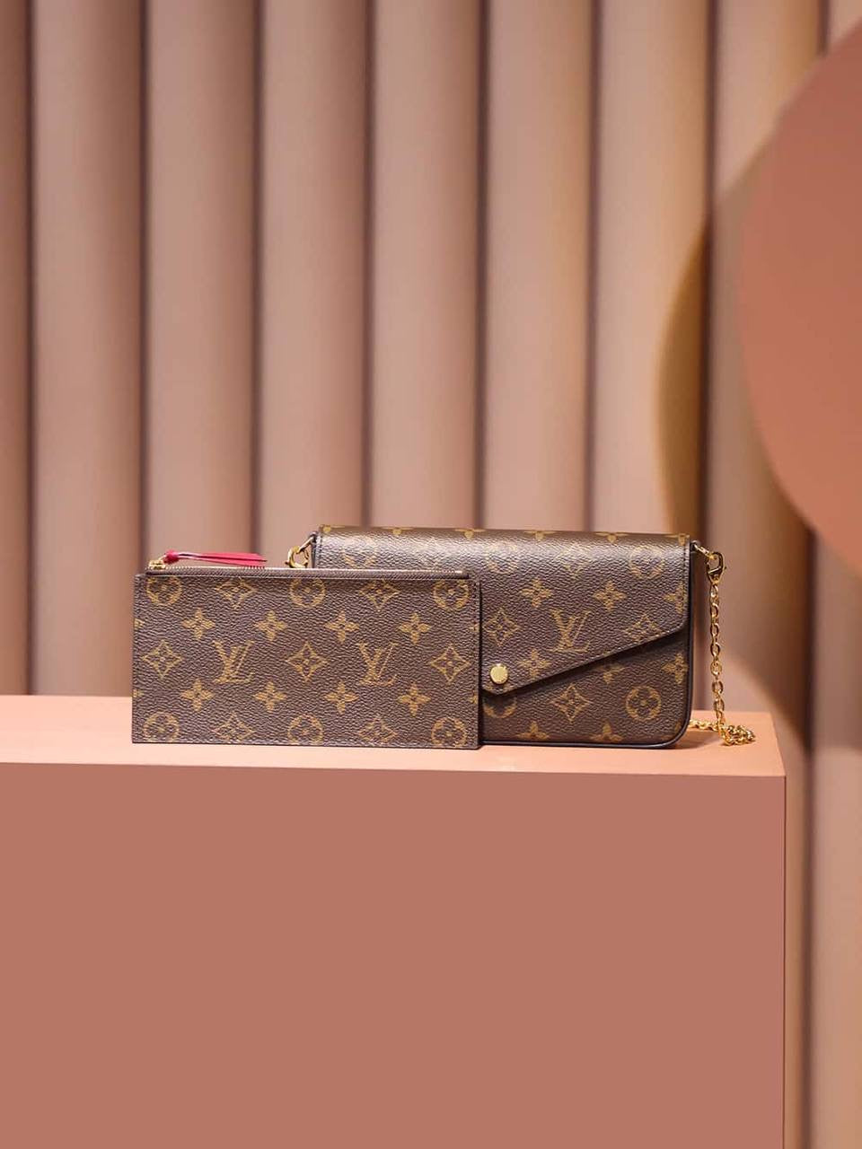 LL POCHETTE FELICE