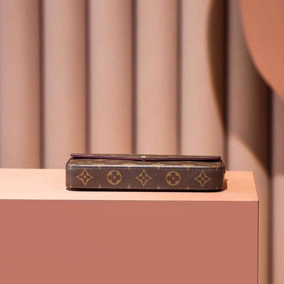 LL POCHETTE FELICE