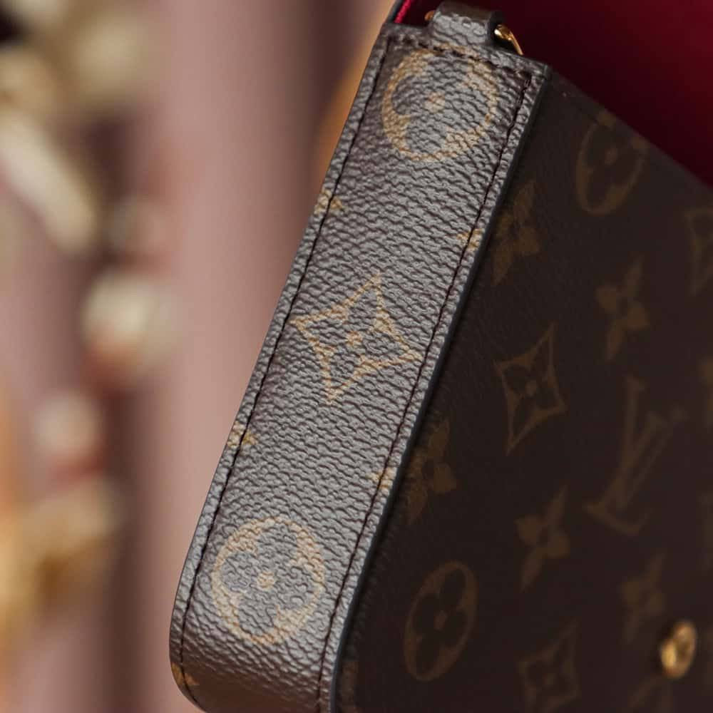 LL POCHETTE FELICE