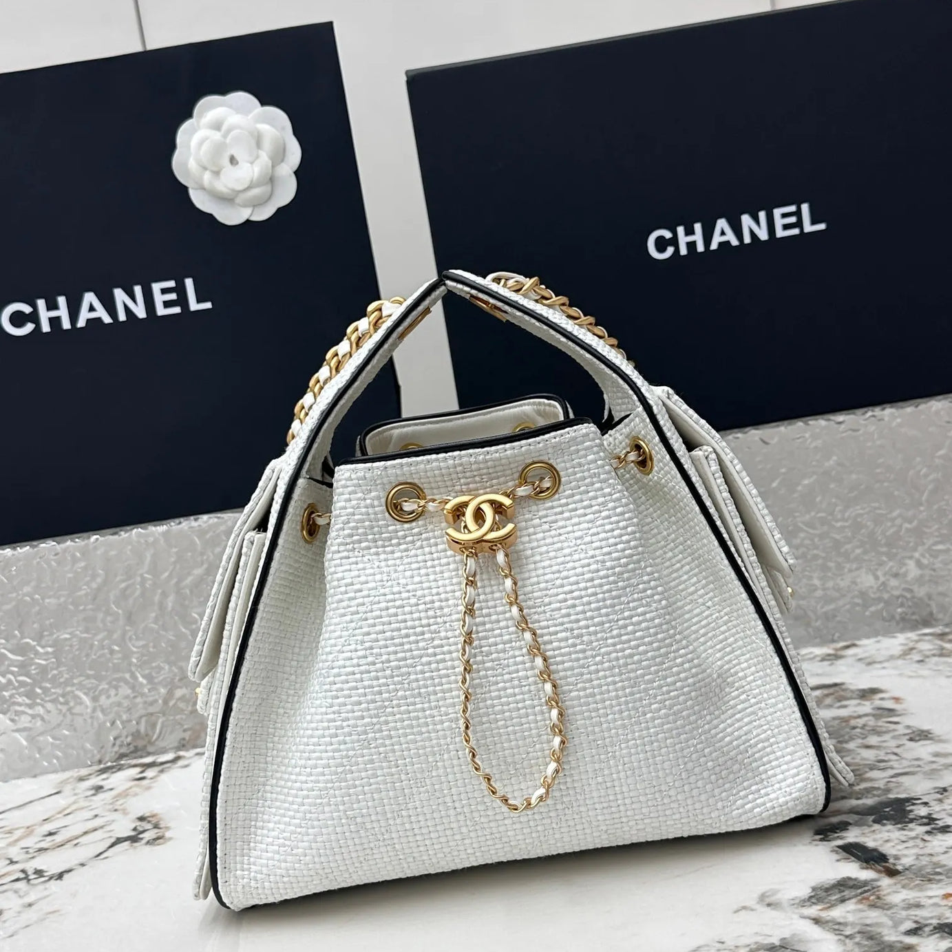 CC 25 PEQUEÑO BLANCA RAFFIA