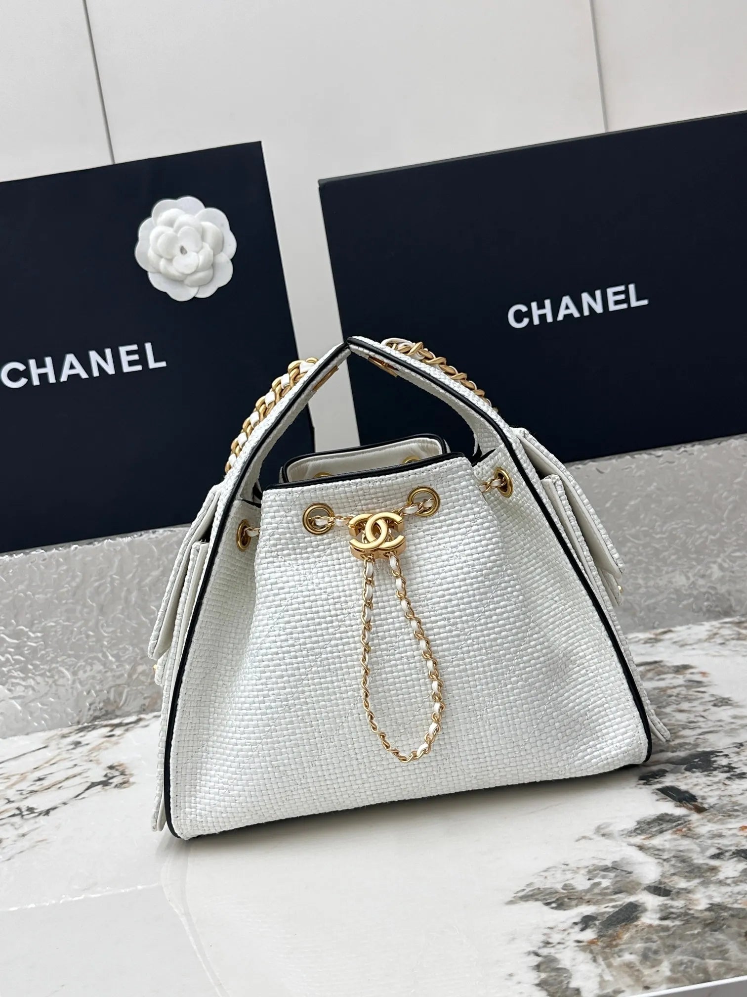 CC 25 PEQUEÑO BLANCA RAFFIA