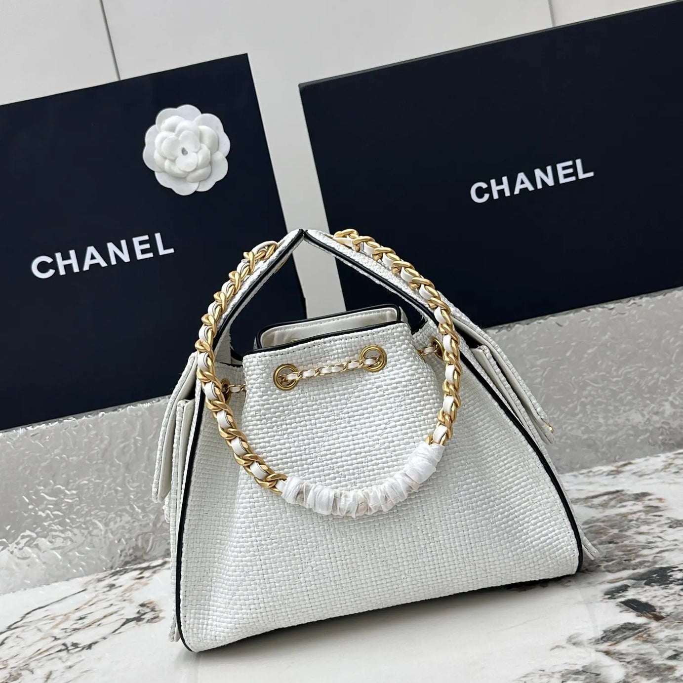 CC 25 PEQUEÑO BLANCA RAFFIA