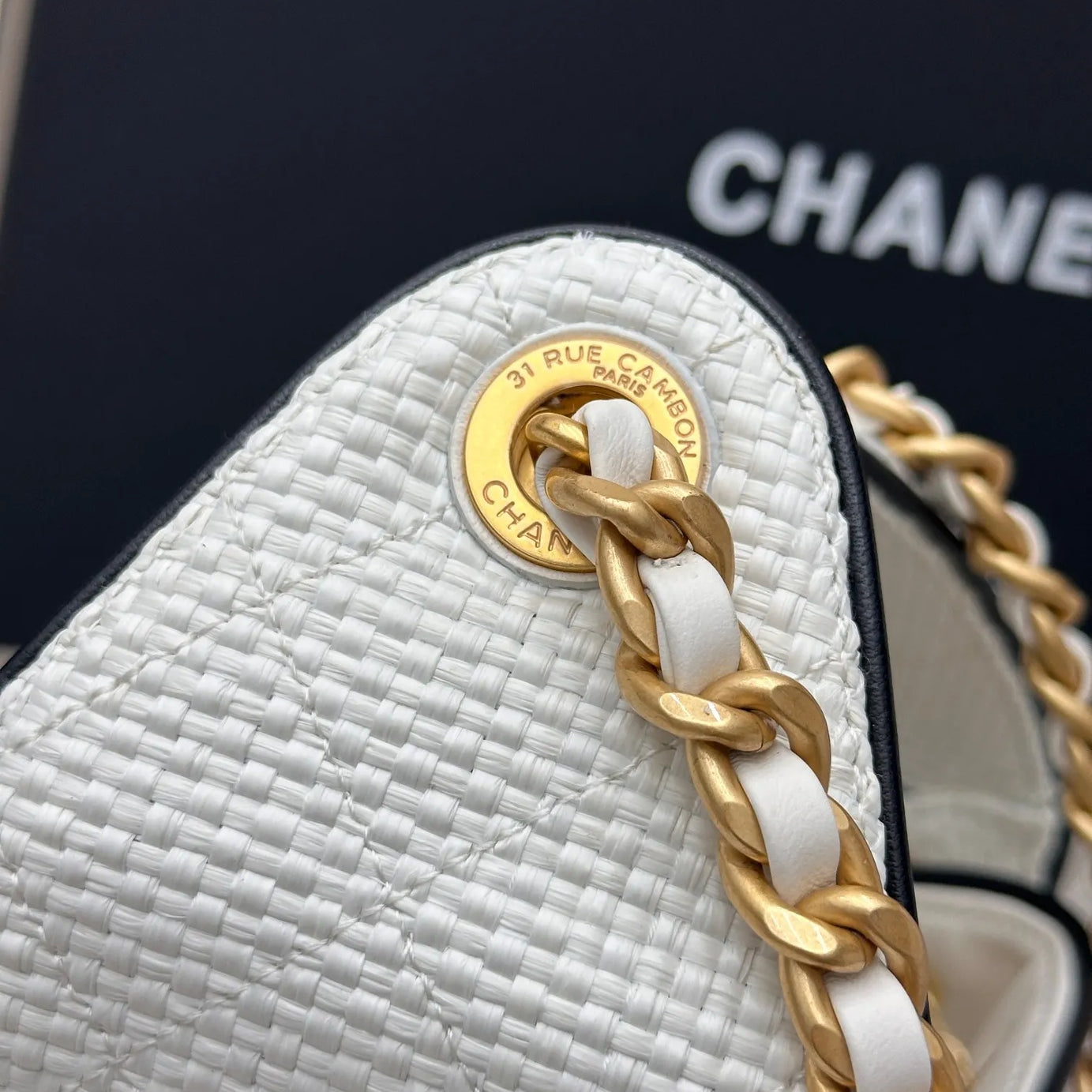 CC 25 PEQUEÑO BLANCA RAFFIA